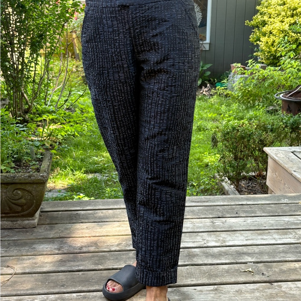Comrags | Black Cropped Ankle Pant